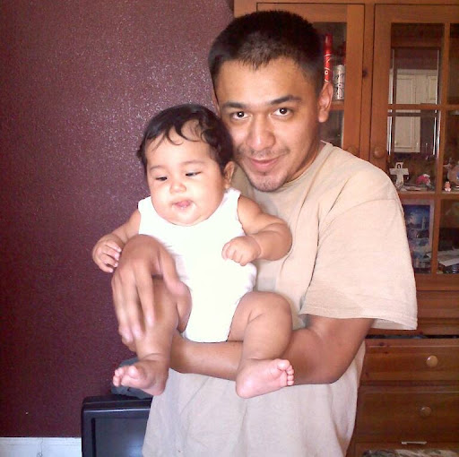 Edward Gomez Photo 14