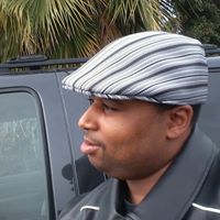 Derrick Nichols Photo 16