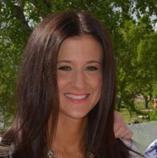 Julie Thelen Photo 30