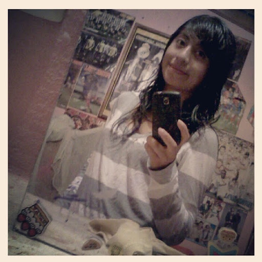 Liz Juarez Photo 31