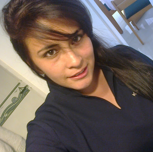 Andrea Torrez Photo 6
