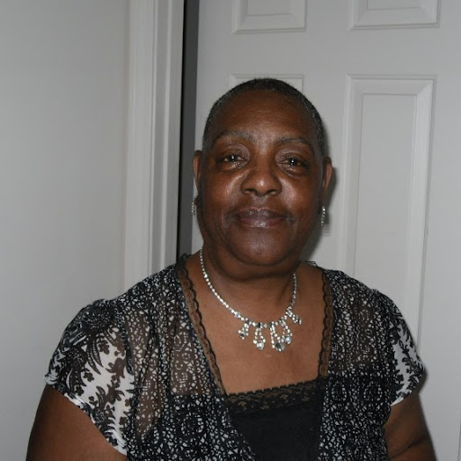 Barbara Kennedy Photo 16