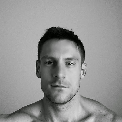 Josh Bradford Photo 10