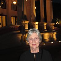 Linda Hutchison Photo 42