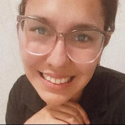 Amanda Avila Photo 37