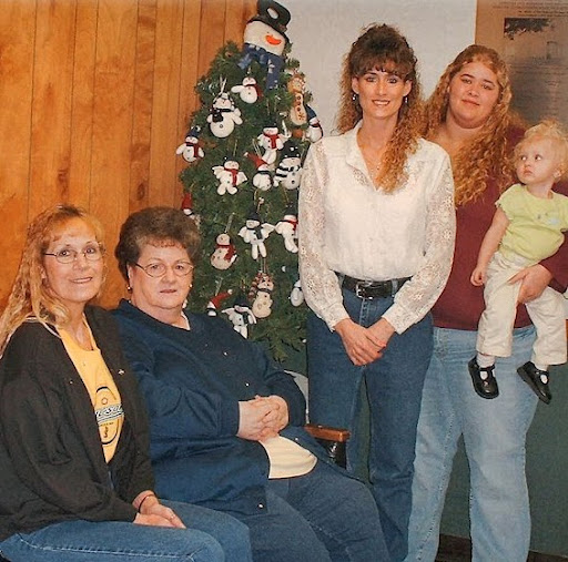 Pamela Blair Photo 16