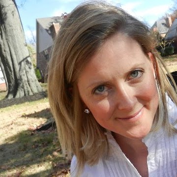 Ellen Zimmer Photo 26