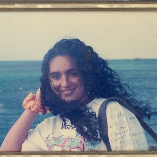 Joy Knowles Photo 6