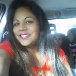 Denise Peters Photo 8