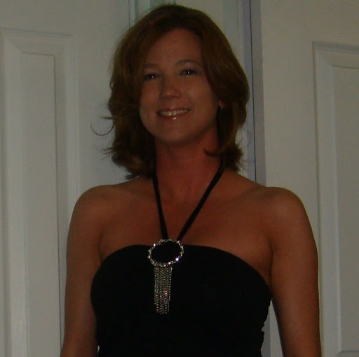 Michelle Frost Photo 36