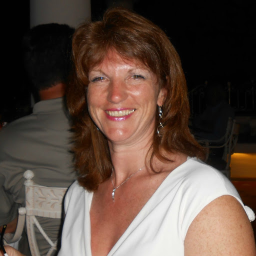 Annette Graves Photo 23