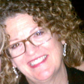 Virginia Richards Photo 40
