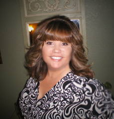 Monica Medeiros Photo 4