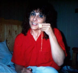 Julie Hill Photo 45