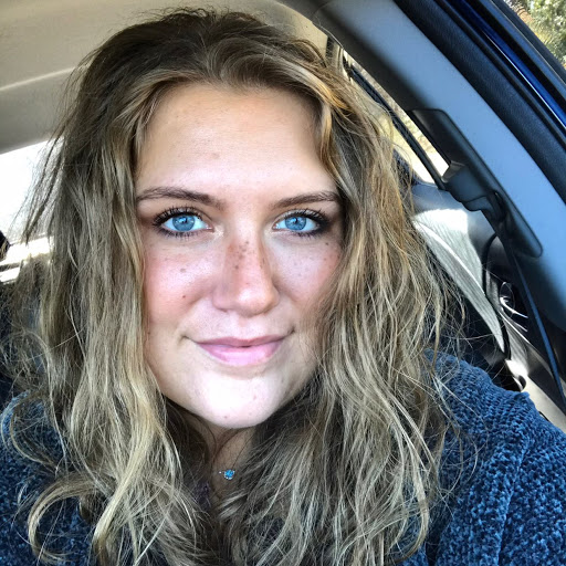 Erica Golden Photo 25