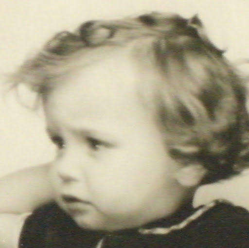 Charles Bauer Photo 35