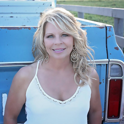 Cindy Archer Photo 8