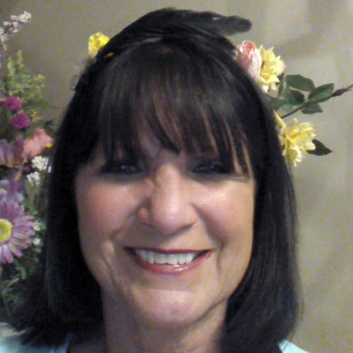 Terri Singleton Photo 16