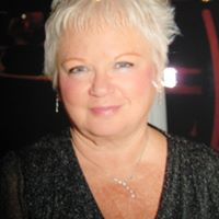 Vicki Meyers Photo 22