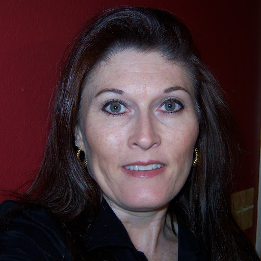 Michelle Carswell Photo 2