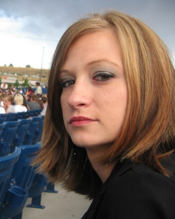 Amanda Jackson Photo 40