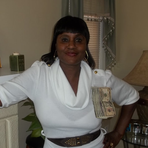 Maxine Jenkins Photo 32