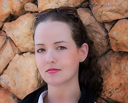 Shelley Holden Photo 27