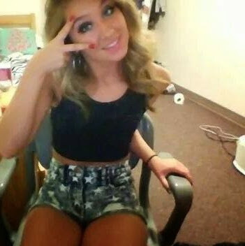 Elizabeth Horner Photo 10