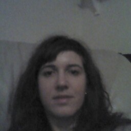 Amanda Bloodworth Photo 2