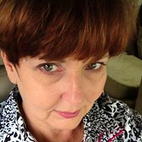 Linda Calvert Photo 44