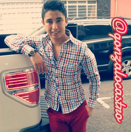 Gonzalo Castro Photo 5