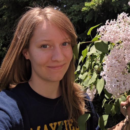 Emily Mayfield Photo 35