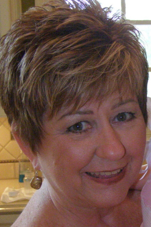 Julia Buchanan Photo 12