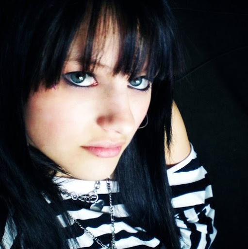 Kelly Guthrie Photo 9