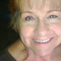 Debbie Lovelace Photo 19