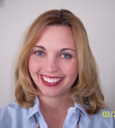 Amy Larson Photo 13