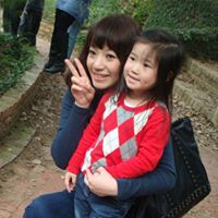 Julia Ho Photo 9