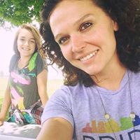 Elizabeth Anthony Photo 22