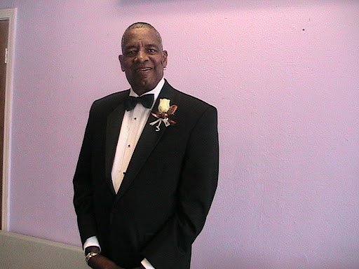 Edward Harris Photo 17
