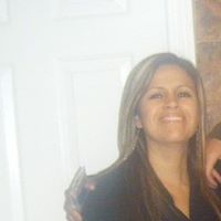 Martha Castillo Photo 21