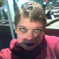 Alice Cheek Photo 10