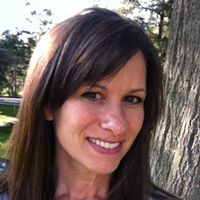 Jennifer Dewees Photo 20
