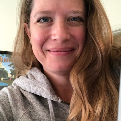 Laura Schaefer Photo 19