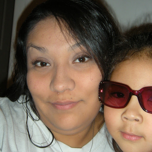 Margie Gonzalez Photo 26