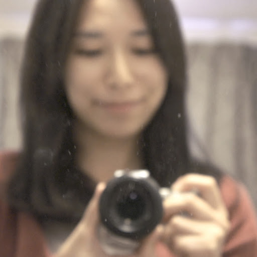 Yun Zhang Photo 38