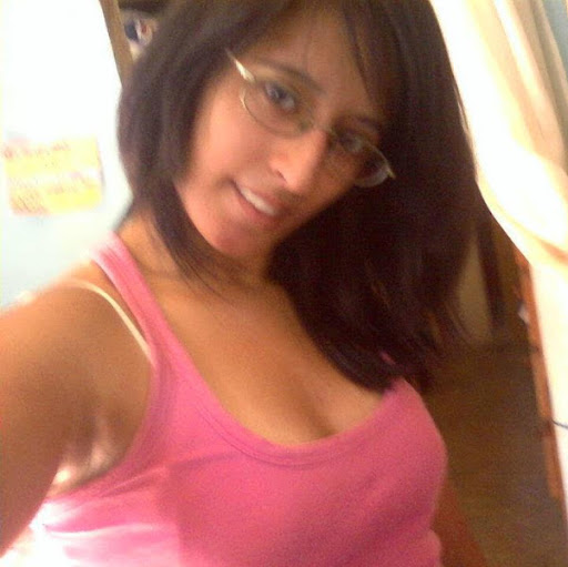 Victoria Nieva Photo 16