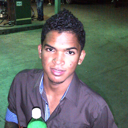 Richard Almonte Photo 3