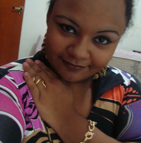 Renata Reis Photo 32