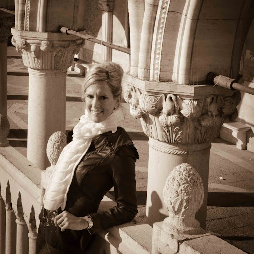Heather Ellison Photo 41