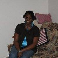 Christina Hooker Photo 8